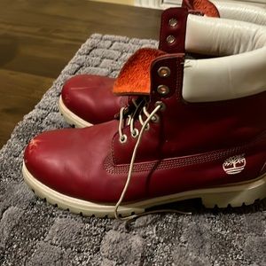 Slightly worn Timberland men’s boots size 13